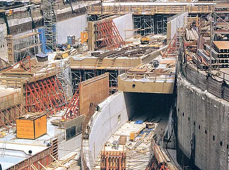 Rheinufertunnel Düsseldorf